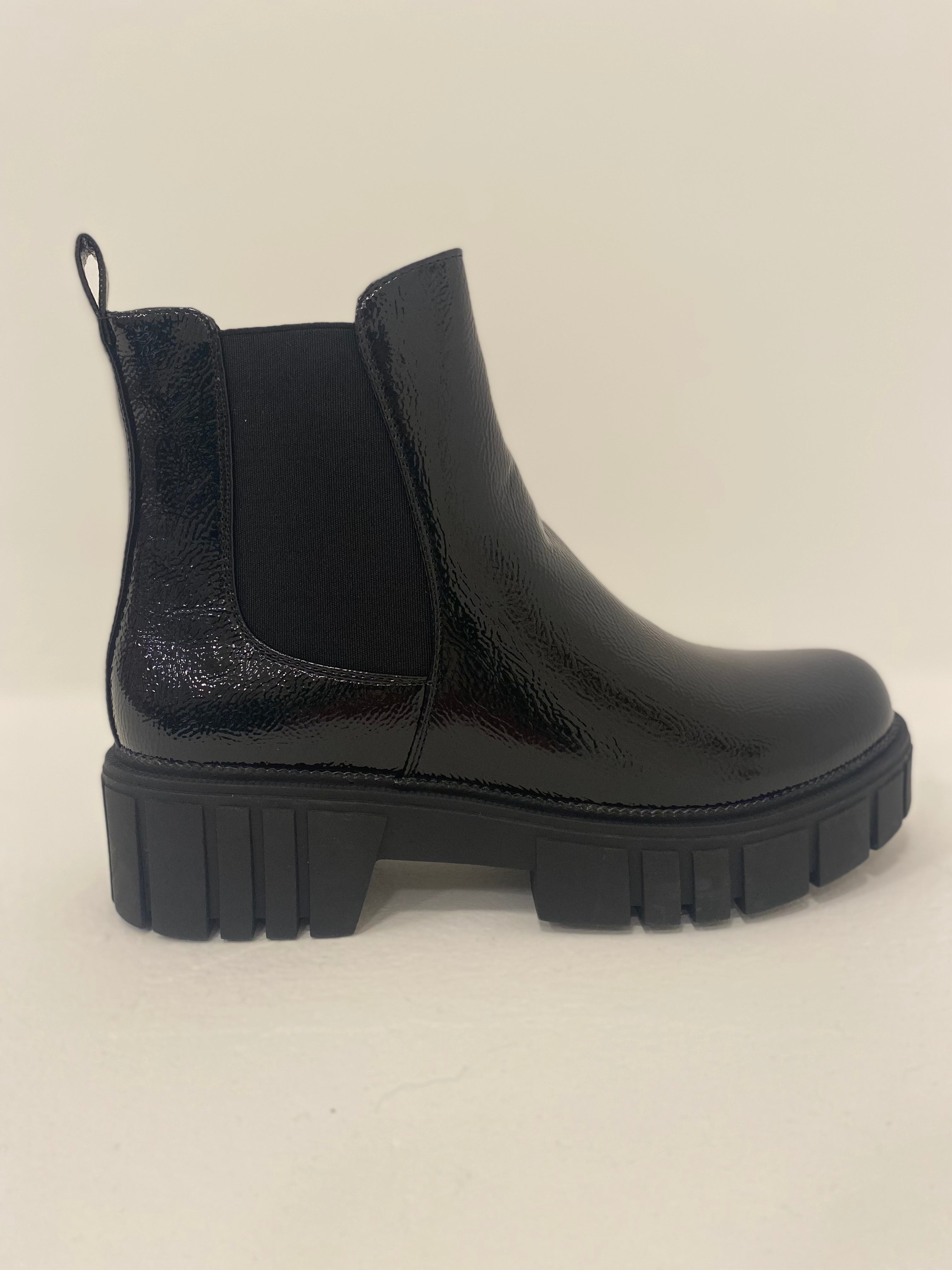 Black Chunky Patent Boots