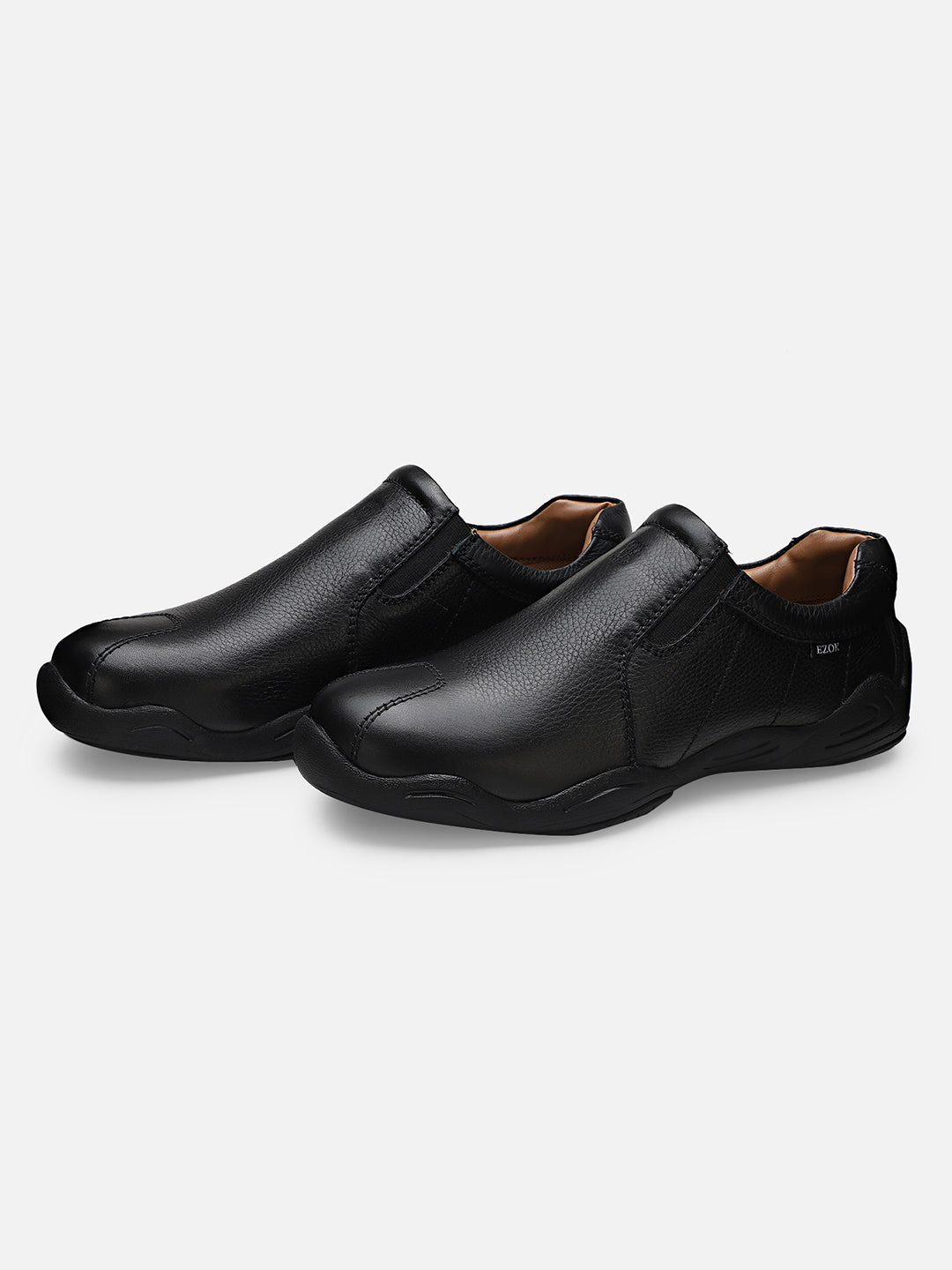 Ezok Men Black Leather Casual Shoes