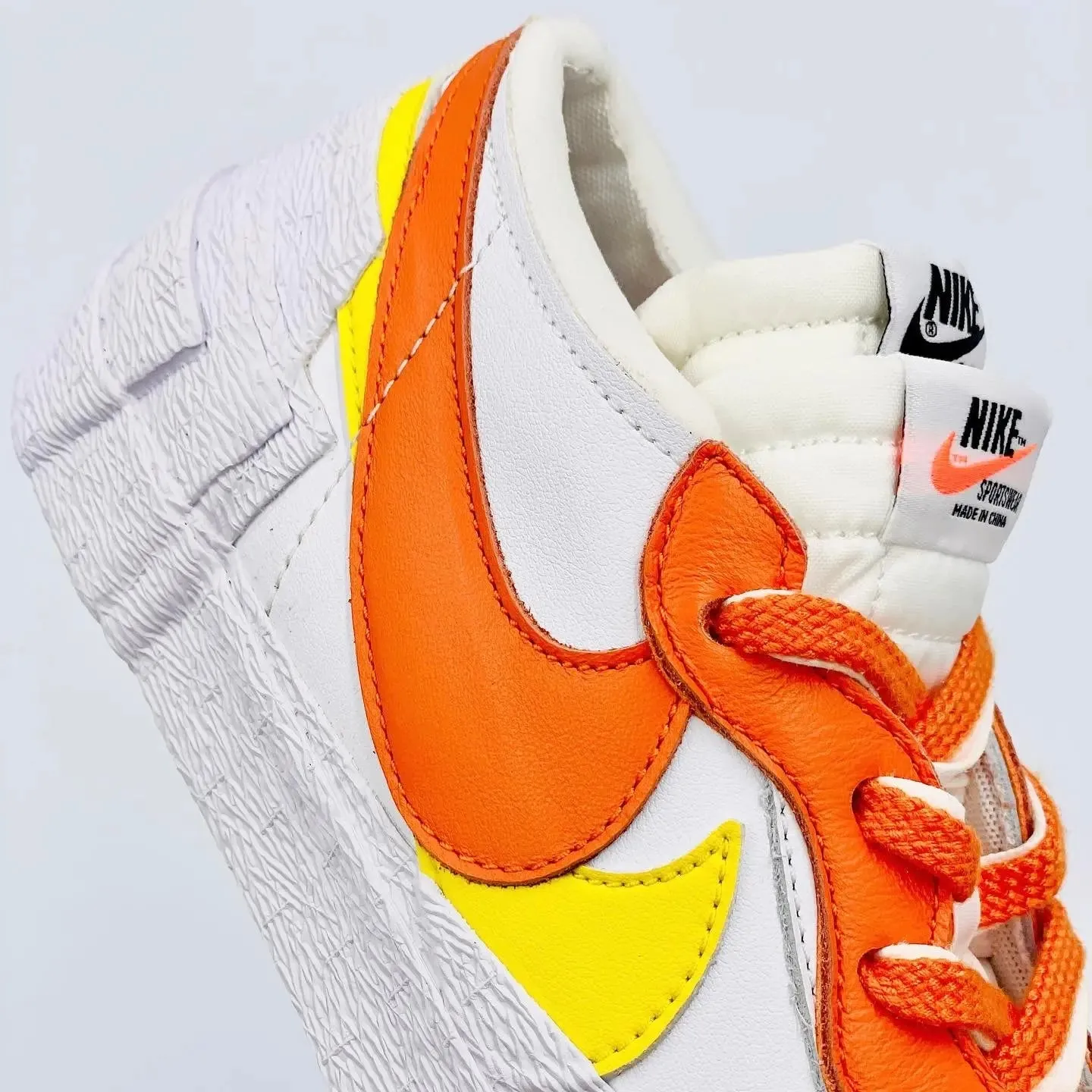 Nike Blazer Low Sacai White Magma Orange