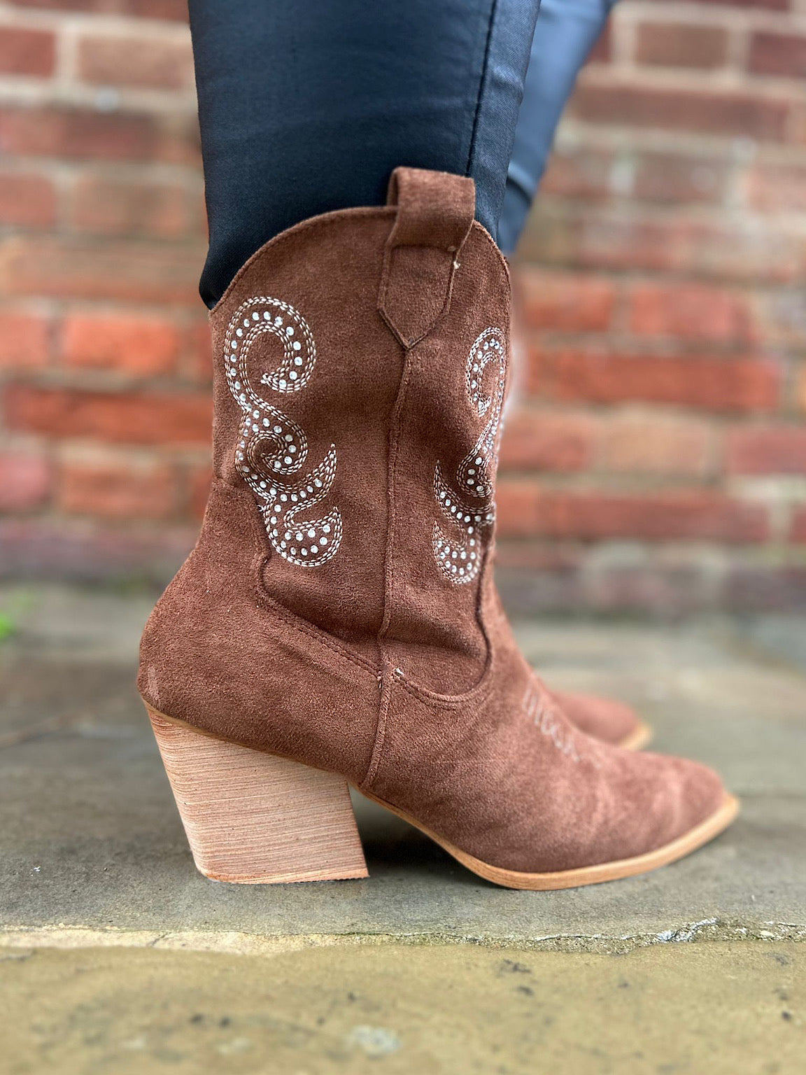 Tan Diamante Western Boots