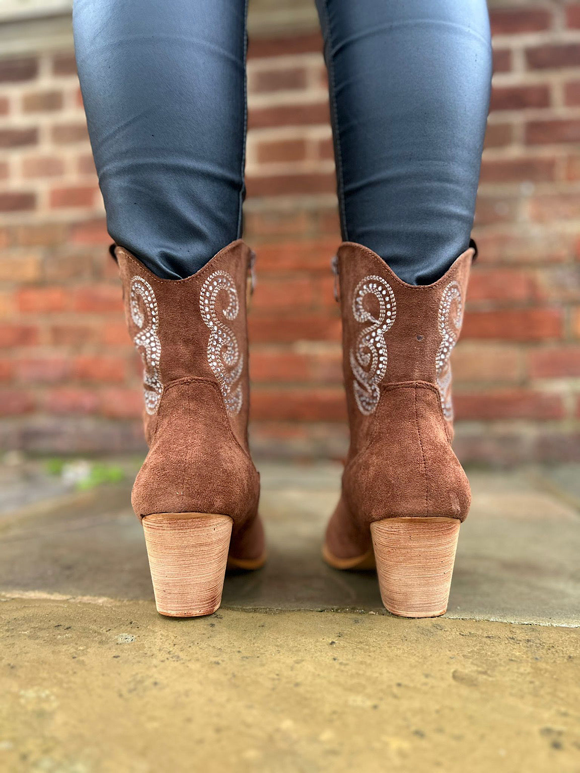 Tan Diamante Western Boots