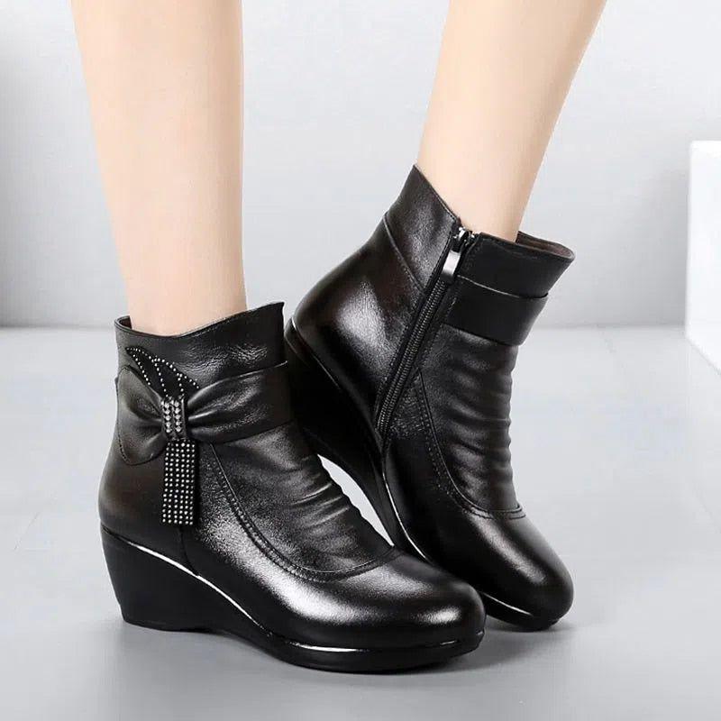 Women's Casual Shoes EJ932 - Leather Wedge Ankle Boots